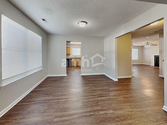 5th image of 3125 Teton Dr