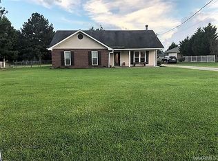 590 Blackberry Rd, Deatsville, AL 36022