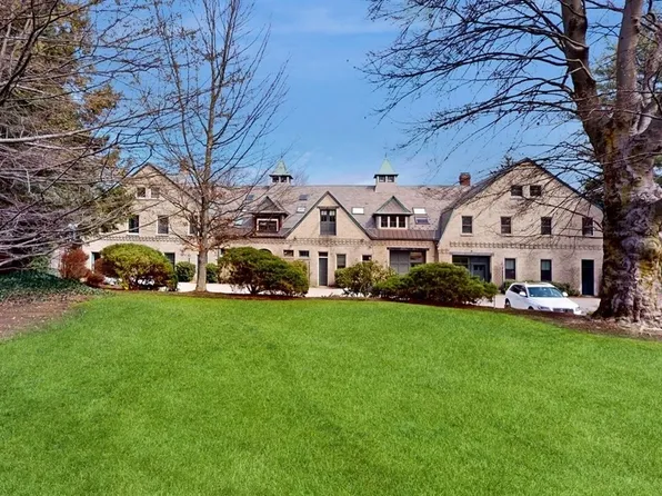 107 Bellevue St Unit 107, Newton, MA 02458