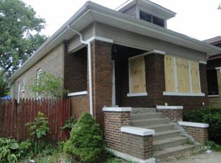 6449 S Whipple St, Chicago, IL 60629