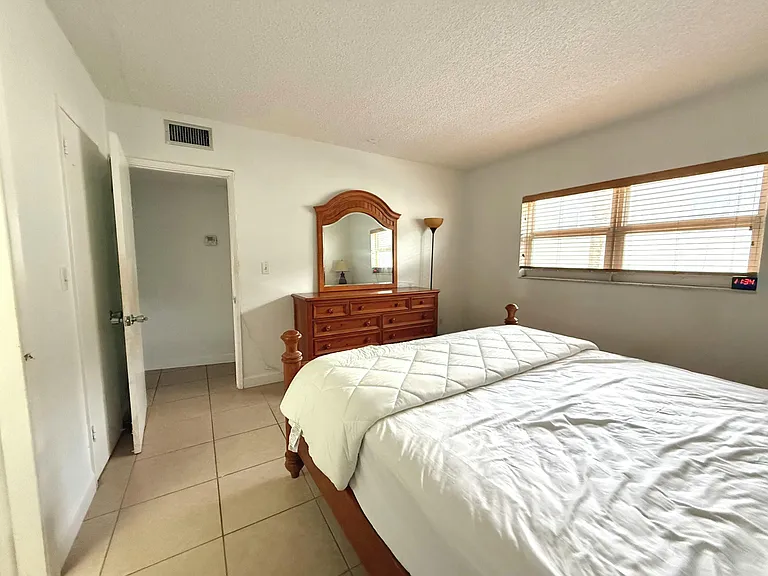 651 Pine Dr #208 — Photo 10