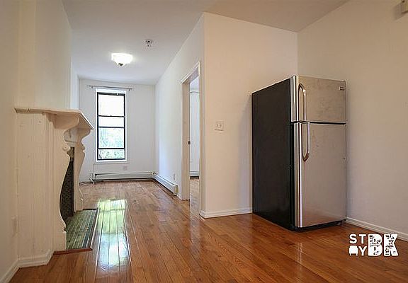 4th image of 278 Halsey St APT 3