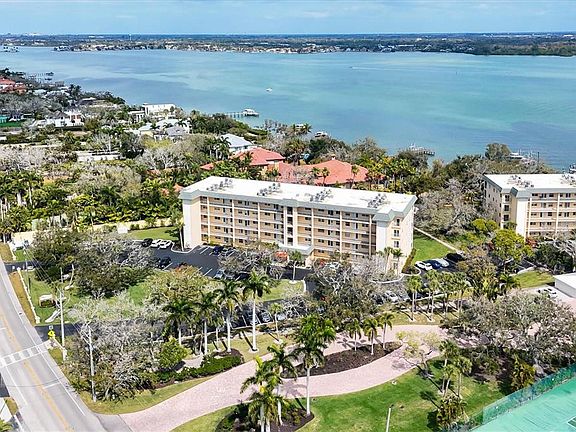 3rd image of 8625 Midnight Pass Rd #506B