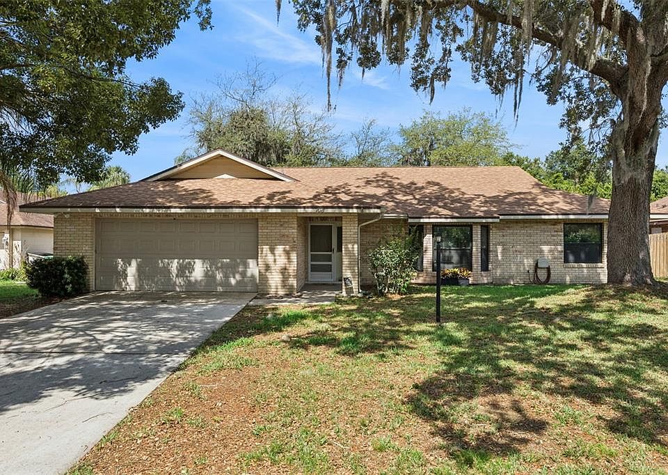 1st image of 706 E Lacy Cir