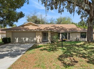 706 E Lacy Cir, Deltona, FL 32725