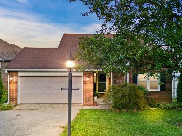 344 Village Dr, Frankfort, KY 40601