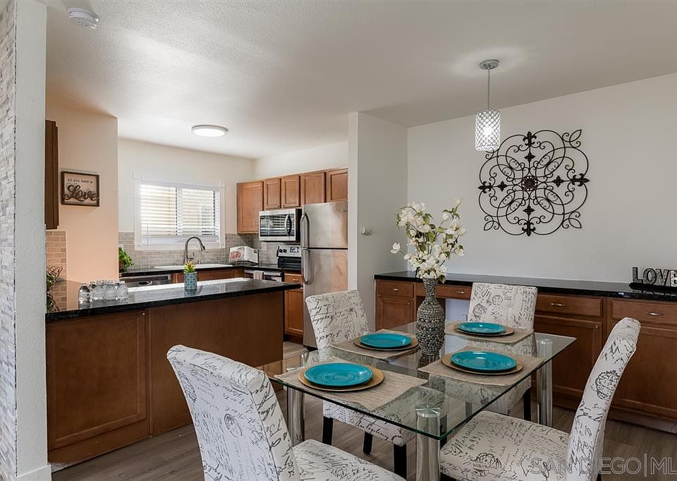 1st image of 2561 White Oak Pl APT 6