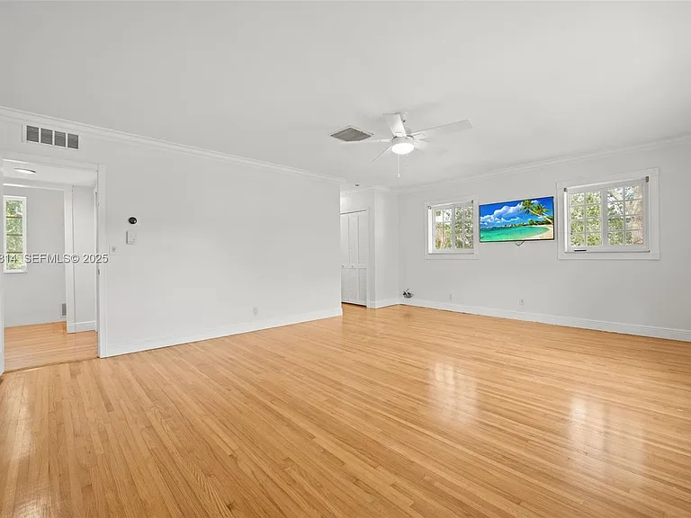 13000 Old Cutler Rd — Photo 2