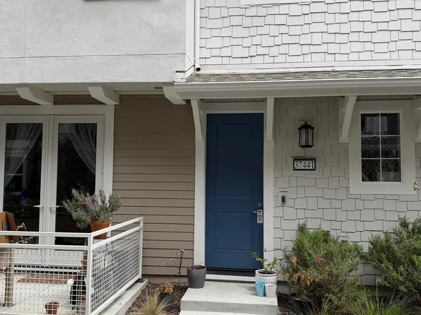 37441 Bowline Rd, Newark, CA 94560