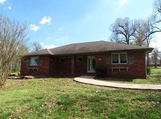 17776 W County Line Rd, Billings, MO 65610