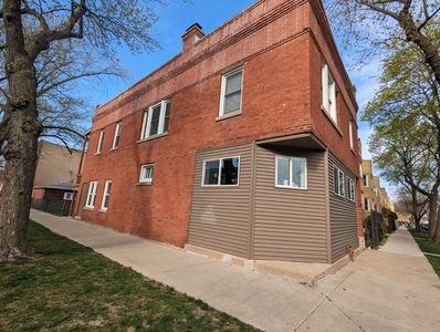 3756 W Windsor Ave, Chicago, IL, 60625