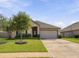 5232 Pine Pass Dr, Richmond, TX 77469