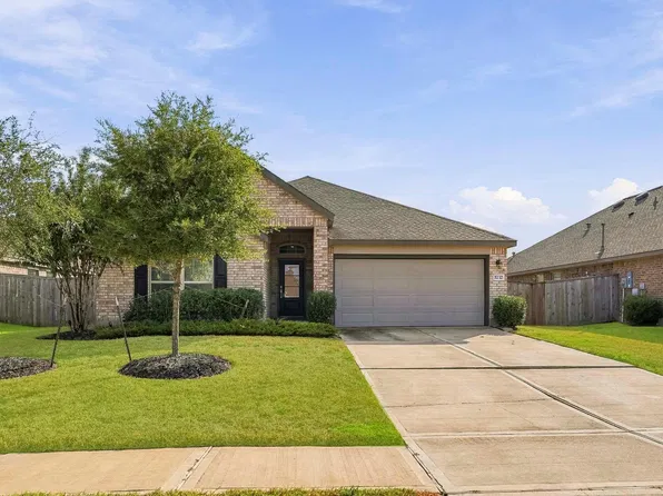 5232 Pine Pass Dr, Richmond, TX 77469