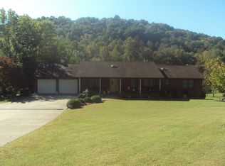317 Poplar Fork Rd, Scott Depot, WV 25560