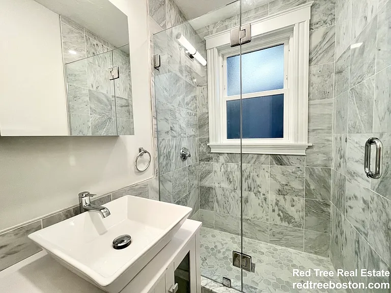 68 Bakersfield St #2 — Photo 8