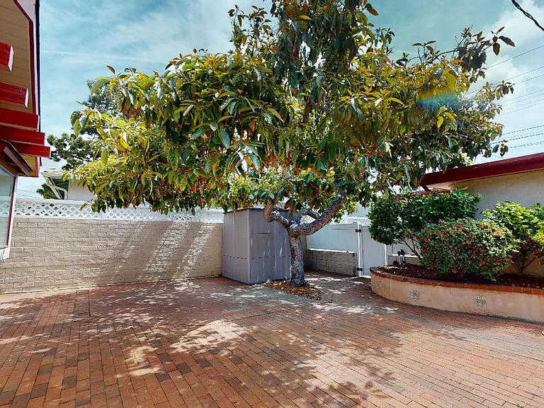 713 I Ave — Photo 16