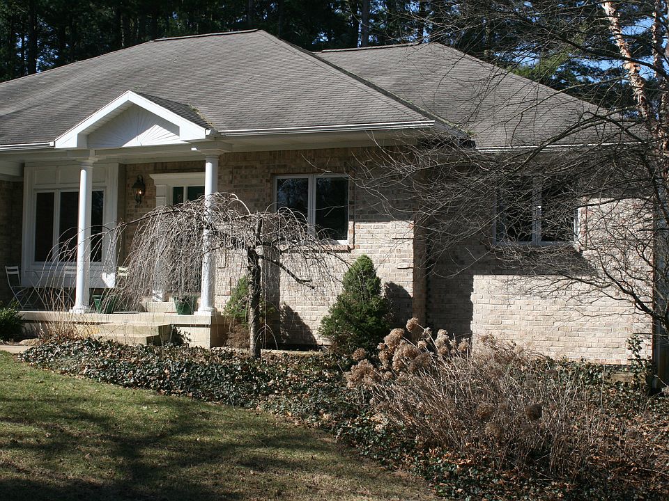 1st image of 8271 Piney Woods Dr SE