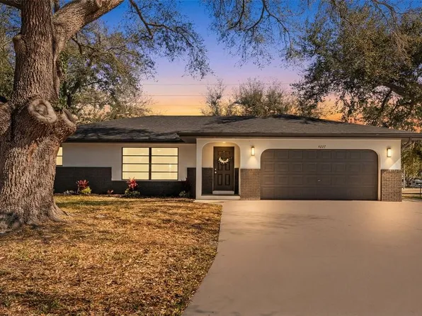 4227 Blossom Rd, Venice, FL 34293