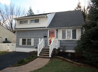 81 Smithfield Ave, Lawrenceville, NJ 08648