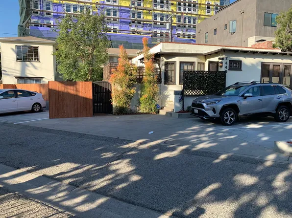 2451 Federal Ave, Los Angeles, CA 90064