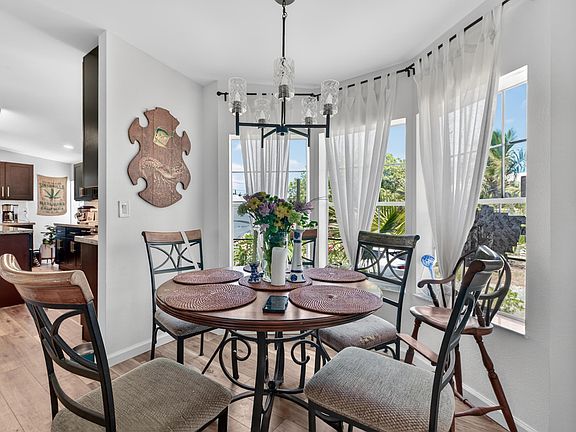 4th image of 1 Riviera Dr