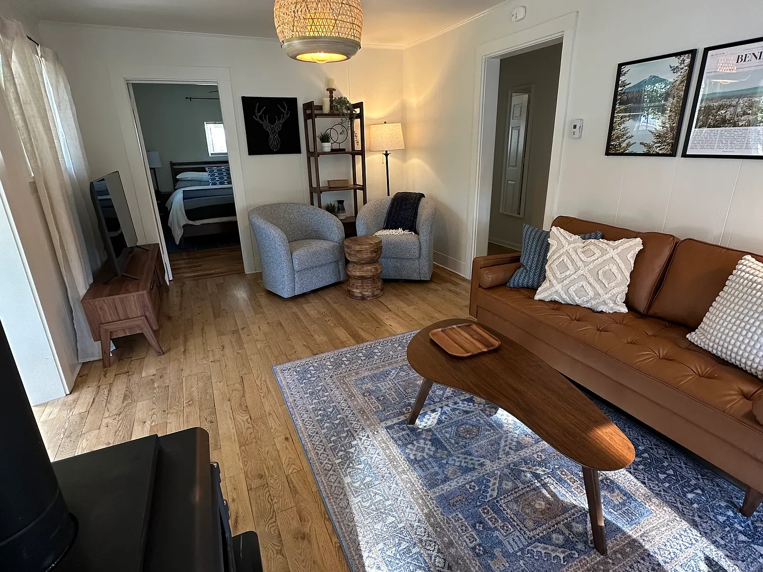 2 bed, 748 sqft, $2,300 — Photo 4