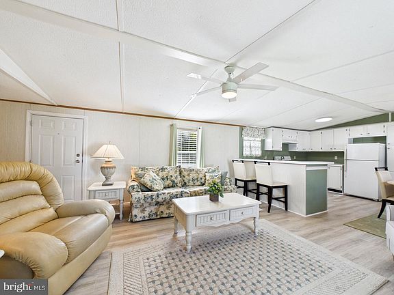 2nd image of 26272 Crows Nest Ct W #48915