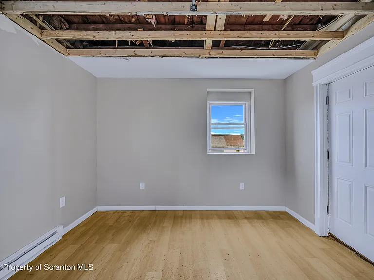 380 Scott St #1 — Photo 4