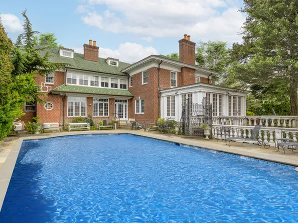 127 Beverly Road image 1 of 57