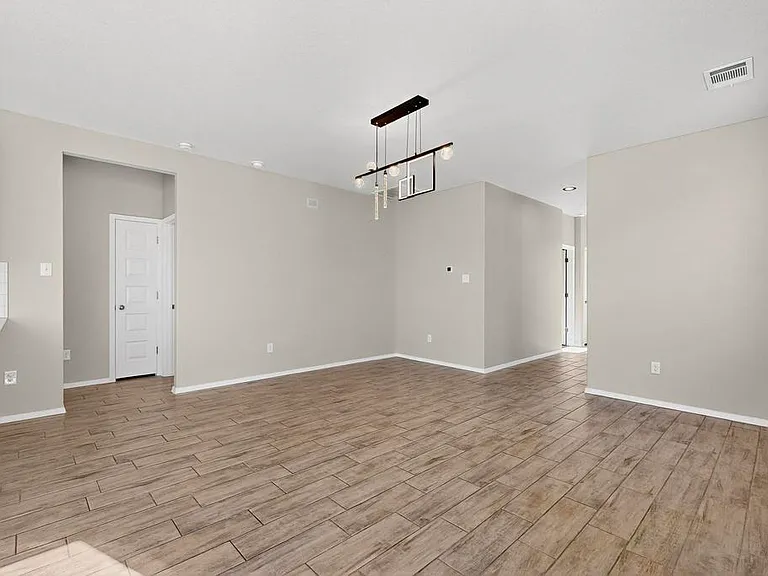 189 Fabion St — Photo 27