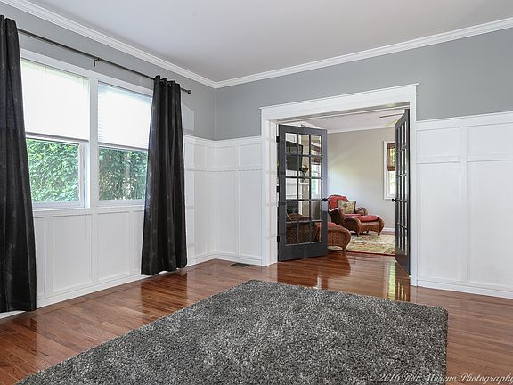 2nd image of 35 Beechwood Dr