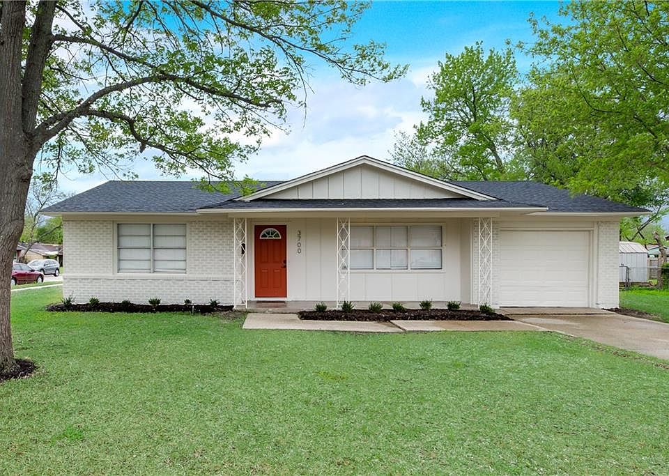 2nd image of 3700 Nabholtz Ln