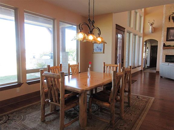 5th image of 1902 W Emerald Bend Ct