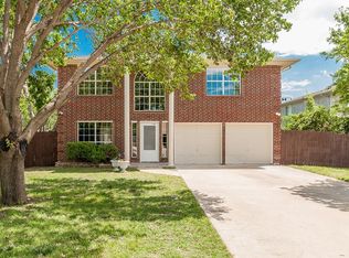 6996 Stonybrooke Dr, North Richland Hills, TX 76182