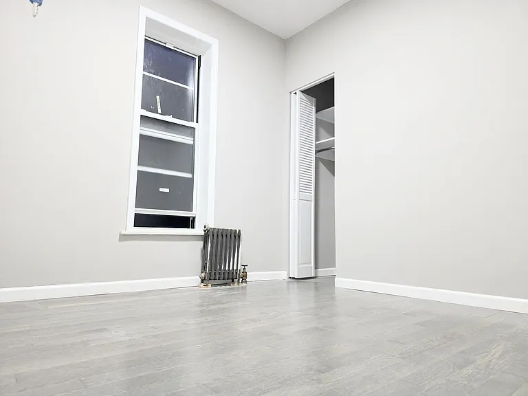 4405 5th Ave #4R — Photo 7