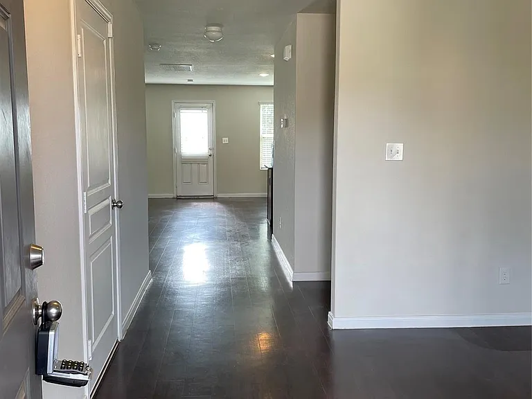 2522 Bedrock Ln — Photo 25