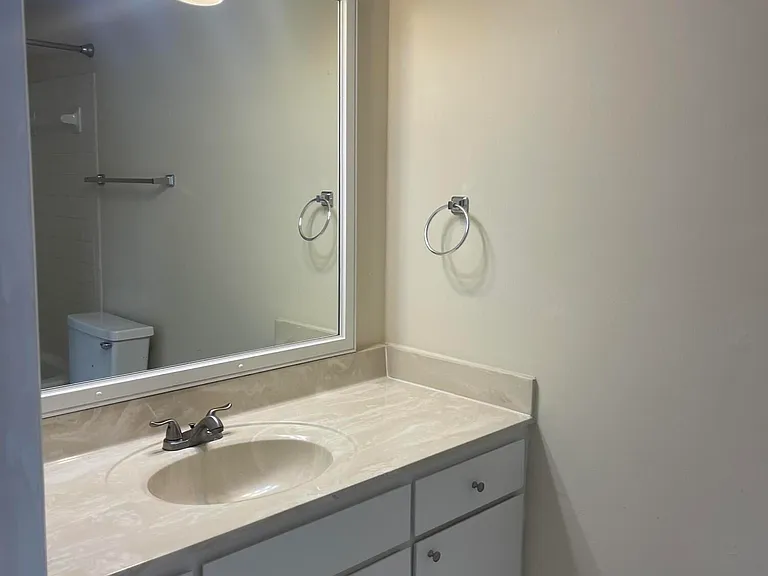 1000 Mallery Street Ext #N52 — Photo 20