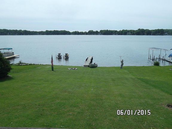 2nd image of 10149 Woodlawn Dr