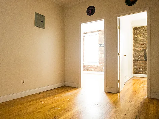 Rented by Crosstown Apartments NYC | media 9