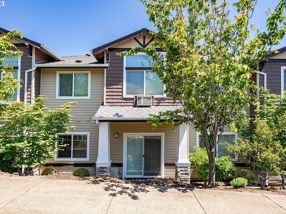 1st image of 15060 SW Mallard Dr Unit 102