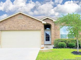 122 Boulder Ridge Dr, Cuero, TX 77954