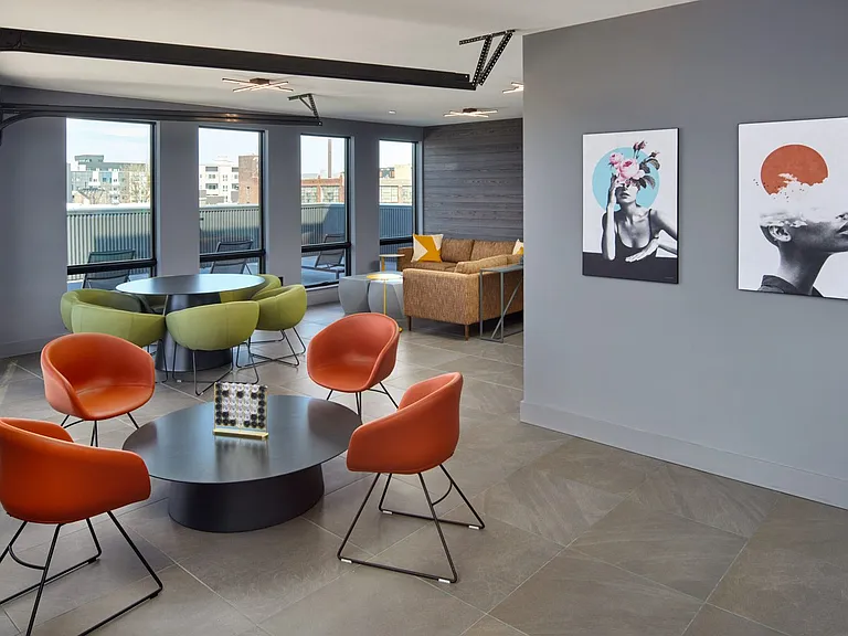 Glassworks Apartments — Photo 10