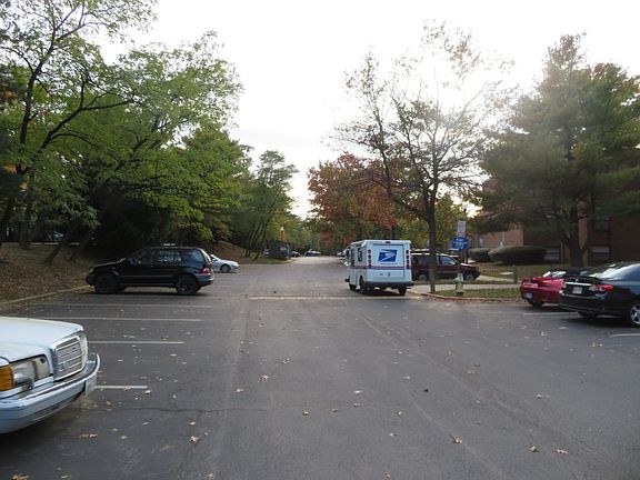 5th image of 5 Silverwood Cir APT 5