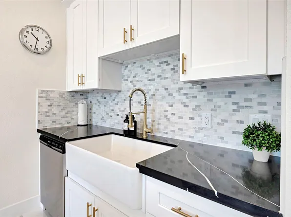 5908 Saint Augustine St #F, Houston, TX 77021