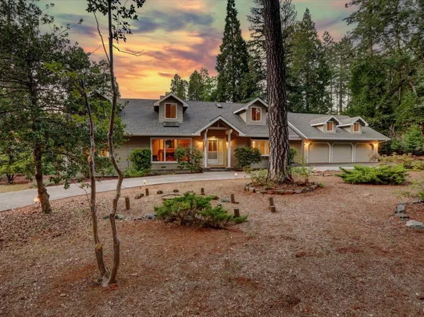 10742 Banner Lava Cap Rd, Nevada City, CA 95959