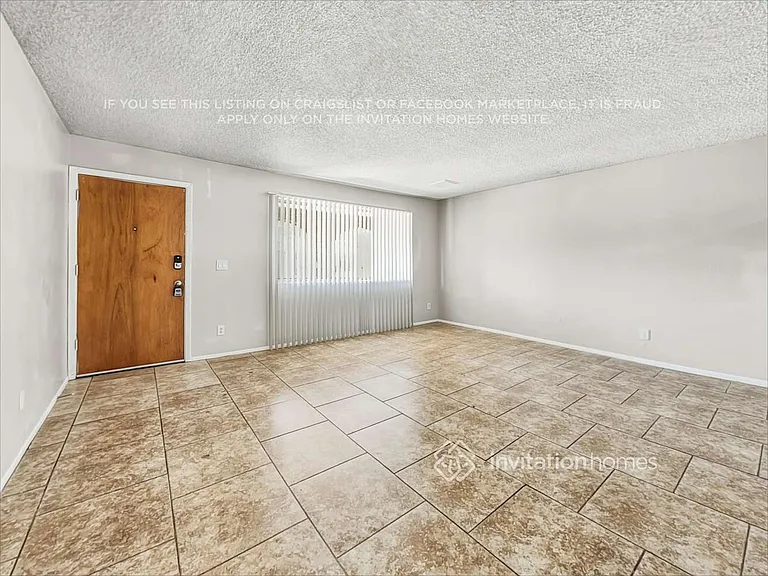 5630 W Hubbell St — Photo 4