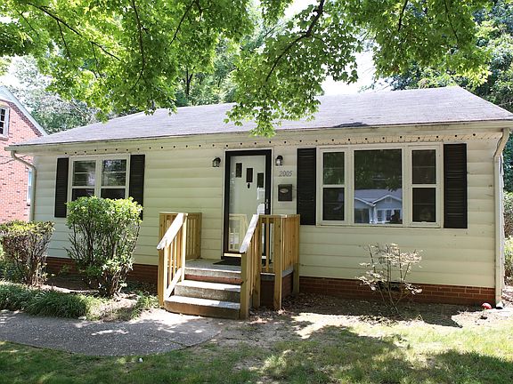 2nd image of 2005 Walker Ave