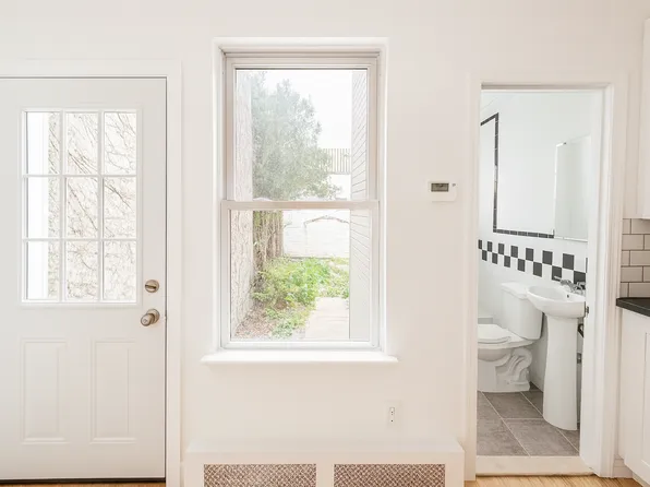 281 Starr Street image 5 of 7