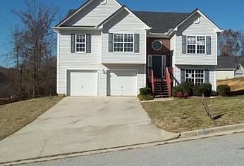 1st image of 4303 Lock Ness Ln