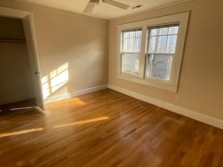 626 S Mendenhall St — Photo 11